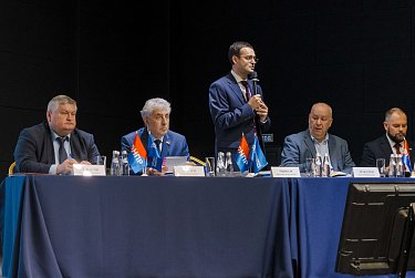 Сергей Грачев: «Региональная власть и профсоюзы имеют много точек соприкосновения»